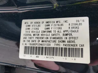 2017 Acura TLX V6 w/Technology Pkg with VIN 19UUB3F52HA001559, listed as a IAAI auction lot 41732690 with 141,526 mi miles. Bid and sale history available at carsss.com. Image 9.