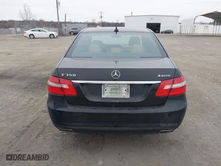 2013 Mercedes-Benz E-Class E 350 Luxury with VIN WDDHF8JB1DA738136, listed as a IAAI auction lot 41774836 with 181,846 mi miles. Bid and sale history available at carsss.com. Image 17.