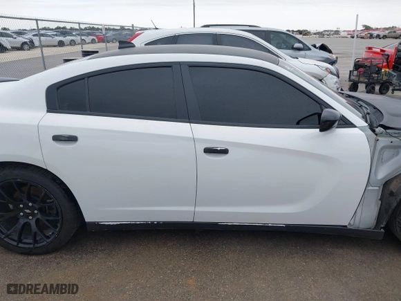 2017 Dodge Charger R/T with VIN 2C3CDXCT5HH515412, listed as a IAAI auction lot 41688416 with 111,411 mi miles. Bid and sale history available at carsss.com. Image 14.