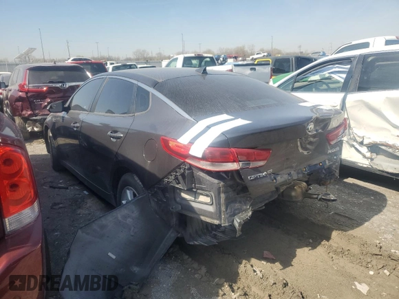 2017 Kia Optima LX z VIN KNAGT4L31H5157034, wystawiony jako Copart lot #45582345 z przebiegiem 239 655 mil mil oraz Szkoda całkowita • Salvage title. Historia ofert i sprzedaży dostępna na DreamBid. Obrazek 2.