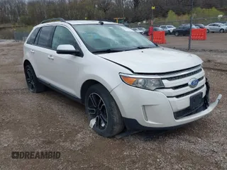 2013 Ford Edge SEL with VIN 2FMDK3JC6DBA37673, listed as a IAAI auction lot 32081395 with 125,696 mi miles. Bid and sale history available at carsss.com. Image 1.
