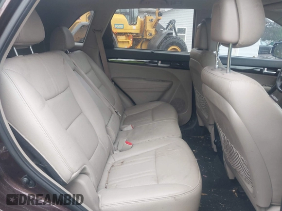 2015 Kia Sorento EX with VIN 5XYKU4A73FG564177, listed as a IAAI auction lot 42214479 with 133,093 mi miles and . Bid and sale history available at carsss.com. Image 8.