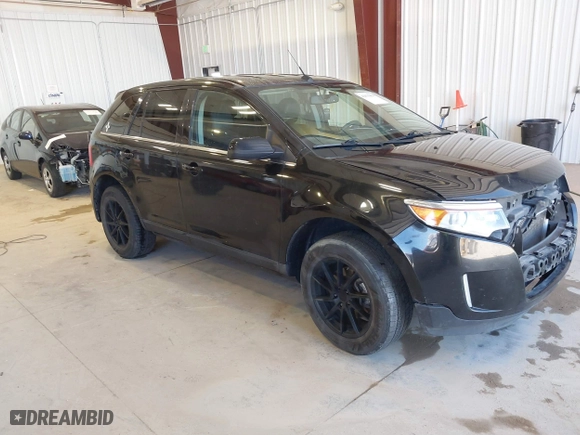 2014 Ford Edge Limited with VIN 2FMDK4KC8EBA38314, listed as a IAAI auction lot 42033850 with 132,756 mi miles. Bid and sale history available at carsss.com. Image 1.