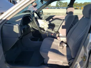 1995 Ford Escort z VIN 3FASP13J0SR159107, wystawiony jako Copart lot #76715394 z przebiegiem 353 430 mil mil oraz Szkody całkowita. Historia ofert i sprzedaży dostępna na DreamBid. Obrazek 7.