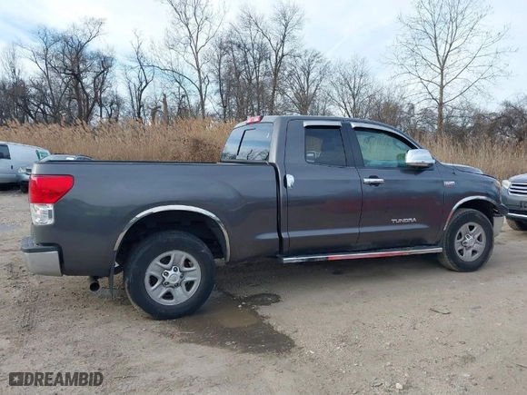 2013 Toyota Tundra 4WD Truck with VIN 5TFUY5F1XDX285908, listed as a IAAI auction lot 41608608 with NaN miles. Bid and sale history available at carsss.com. Image 14.
