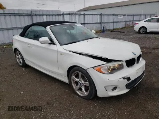 2012 BMW 1 Series 128i z VIN WBAUL7C52CVM82032, wystawiony jako Copart lot #78798994 z przebiegiem 225 268 mil mil oraz Czysty tytuł • Clean title. Historia ofert i sprzedaży dostępna na DreamBid. Obrazek 4.
