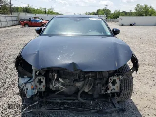 2021 Mazda CX-30 S with VIN 3MVDMBAL6MM263198, listed as a Copart auction lot 61576585 with 37,813 mi miles and Salvage title. Bid and sale history available at DreamBid. Image 5.