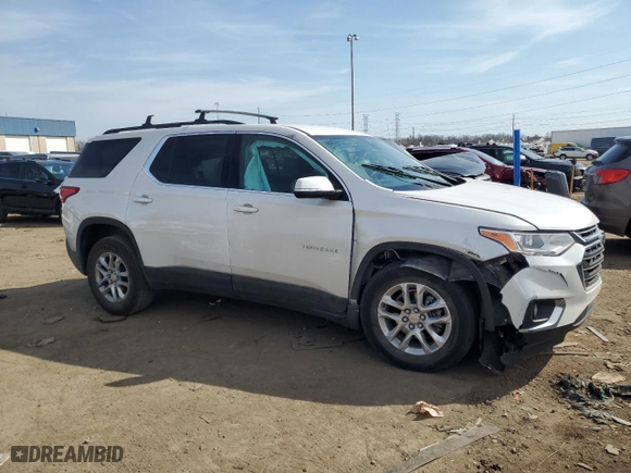 2021 Chevrolet Traverse LT Cloth with VIN 1GNEVGKW0MJ258396, listed as a Copart auction lot 49297835 with 47,917 mi miles and Non Repairable. Bid and sale history available at carsss.com. Image 4.