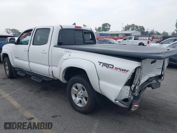 2015 Toyota Tacoma PreRunner with VIN 3TMKU4HN7FM043714, listed as a IAAI auction lot 42179707 with 151,092 mi miles and . Bid and sale history available at DreamBid. Image 3.