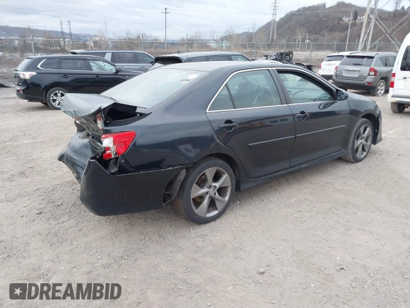 2014 Toyota Camry L with VIN 4T1BF1FK2EU736634, listed as a IAAI auction lot 41844908 with 98,749 mi miles. Bid and sale history available at carsss.com. Image 4.