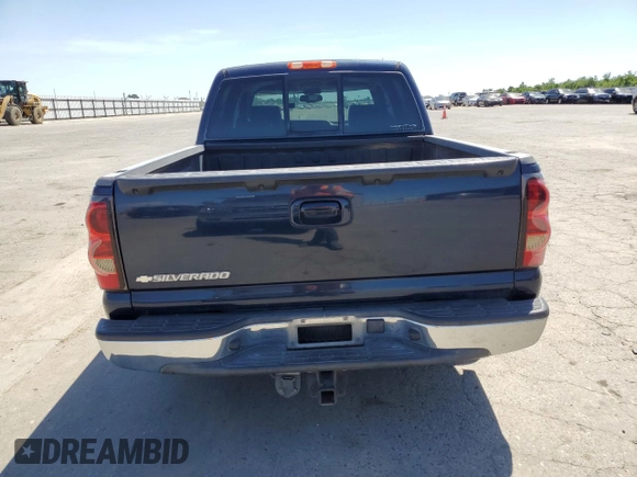 2006 Chevrolet Silverado 1500 LT1 with VIN 2GCEC13TX61215150, listed as a Copart auction lot 54175305 with 145,866 mi miles and Salvage Title. Bid and sale history available at carsss.com. Image 6.