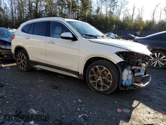 2020 BMW X1 xDrive28i with VIN WBXJG9C0XL5P55506, listed as a Copart auction lot 40137583 with 37,178 mi miles. Bid and sale history available at carsss.com. Image 4.