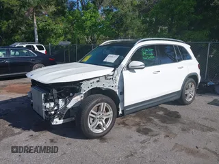 2023 Mercedes-Benz GLB 250 с VIN W1N4M4GB4PW294054, выставлен на аукционе IAAI как лот 42406277 с пробегом 11 761 миль миль и . История ставок и продаж доступна на DreamBid. Изображение 2.