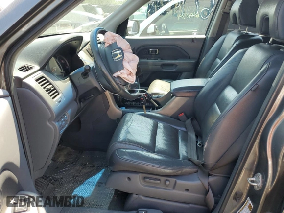 2008 Honda Pilot EX-L z VIN 5FNYF18758B031962, wystawiony jako Copart lot #69118424 z przebiegiem 168 215 mil mil oraz Szkoda całkowita • Salvage title. Historia ofert i sprzedaży dostępna na DreamBid. Obrazek 7.