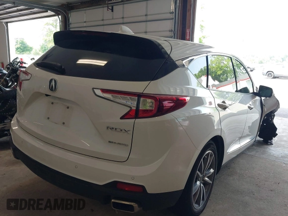 2022 Acura RDX Technology with VIN 5J8TC2H5XNL003320, listed as a IAAI auction lot 42562203 with 26,772 mi miles and . Bid and sale history available at DreamBid. Image 4.