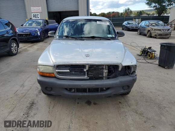 2004 Dodge Dakota with VIN 1D7FL16K24S621269, listed as a Copart auction lot 75284304 with 0 mi miles and Salvage Title. Bid and sale history available at carsss.com. Image 5.