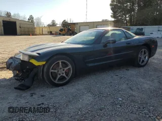 2000 Chevrolet Corvette with VIN 1G1YY22G6Y5121236, listed as a Copart auction lot 43761125 with 72,968 mi miles and Salvage Title. Bid and sale history available at carsss.com. Image 1.