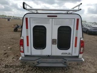 2016 Nissan Frontier S z VIN 1N6BD0CT2GN799521, wystawiony jako Copart lot #56015685 z przebiegiem Nie podano mil oraz Szkody całkowita. Historia ofert i sprzedaży dostępna na DreamBid. Obrazek 6.