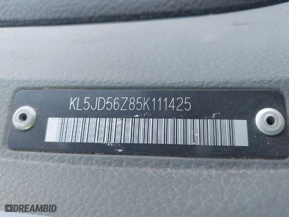 2005 Suzuki Forenza S with VIN KL5JD56Z85K111425, listed as a IAAI auction lot 41421881 with 18,478 mi miles. Bid and sale history available at carsss.com. Image 9.