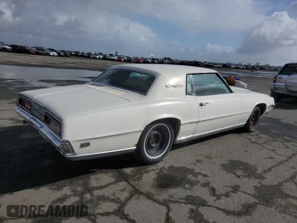 1969 Ford Thunderbird with VIN 9J83N122985, listed as a Copart auction lot 49285385 with 22,722 mi miles and Clean Title. Bid and sale history available at DreamBid. Image 3.