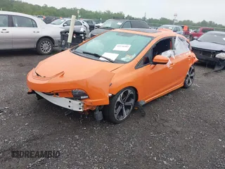 2015 Honda Civic Si z VIN 2HGFB6E54FH706924, wystawiony jako IAAI lot #42270585 z przebiegiem 123 042 mil mil oraz . Historia ofert i sprzedaży dostępna na DreamBid. Obrazek 17.