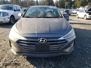 2019 Hyundai Elantra SE with VIN 5NPD74LF8KH451168, listed as a Copart auction lot 88720765 with 130,153 mi miles and Clean Title. Bid and sale history available at carsss.com. Image 5.