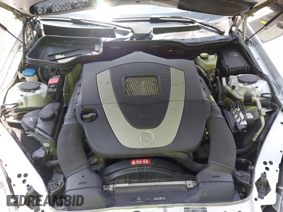 2008 Mercedes-Benz SLK 350 with VIN WDBWK56F98F184942, listed as a IAAI auction lot 42397775 with 80,851 mi miles and . Bid and sale history available at DreamBid. Image 10.