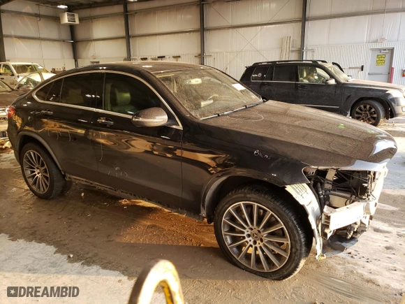 2018 Mercedes-Benz GLC with VIN WDC0J4KB7JF466682, listed as a Copart auction lot 45630865 with 106,148 mi miles and Salvage Title. Bid and sale history available at carsss.com. Image 4.