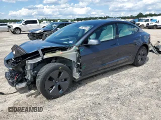 2023 Tesla Model 3 z VIN 5YJ3E1EA3PF711127, wystawiony jako Copart lot #56216955 z przebiegiem 12 169 mil mil oraz Szkoda całkowita • Salvage title. Historia ofert i sprzedaży dostępna na DreamBid. Obrazek 1.