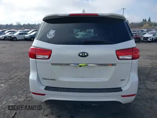 2016 Kia Sedona EX with VIN KNDMC5C14G6170086, listed as a IAAI auction lot 41736246 with 82,556 mi miles. Bid and sale history available at carsss.com. Image 16.
