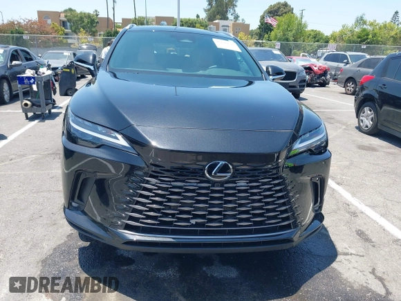 2025 Lexus RX 350 with VIN 2T2BAMBAXSC058589, listed as a IAAI auction lot 42620541 with 2,262 mi miles and . Bid and sale history available at DreamBid. Image 13.