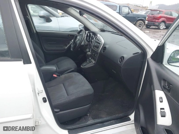 2006 Pontiac Vibe with VIN 5Y2SL65876Z458124, listed as a IAAI auction lot 41559418 with 170,578 mi miles. Bid and sale history available at carsss.com. Image 5.