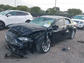 2019 Ford Fusion SE with VIN 3FA6P0HD8KR203627, listed as a IAAI auction lot 41868827 with 78,179 mi miles. Bid and sale history available at carsss.com. Image 17.
