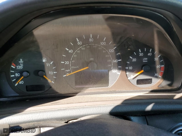 2001 Mercedes-Benz CLK-Class with VIN WDBLJ65G91T082683, listed as a Copart auction lot 45947025 with 0 mi miles and Salvage Title. Bid and sale history available at carsss.com. Image 9.