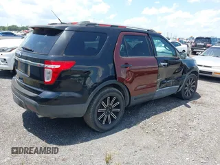 2012 Ford Explorer XLT with VIN 1FMHK7D83CGA34527, listed as a IAAI auction lot 42500554 with 195,354 mi miles and . Bid and sale history available at DreamBid. Image 4.