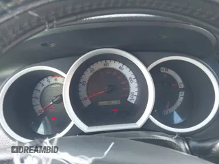 2015 Toyota Tacoma PreRunner с VIN 3TMJU4GN8FM184580, выставлен на аукционе IAAI как лот 41409861 с пробегом 185 176 миль миль и . История ставок и продаж доступна на DreamBid. Изображение 7.