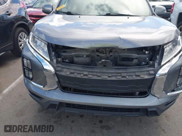 2021 Mitsubishi Outlander SE z VIN JA4APVAUXMU018576, wystawiony jako IAAI lot #42166527 z przebiegiem 126 732 mil mil oraz . Historia ofert i sprzedaży dostępna na DreamBid. Obrazek 6.