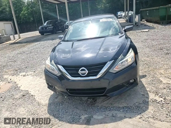 2017 Nissan Altima SV z VIN 1N4AL3AP0HC283833, wystawiony jako Copart lot #57119045 z przebiegiem 150 979 mil mil oraz Szkoda całkowita • Salvage title. Historia ofert i sprzedaży dostępna na DreamBid. Obrazek 13.