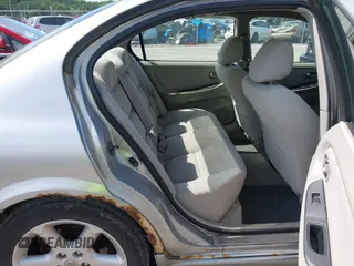 2003 Nissan Maxima SE with VIN JN1DA31D33T513282, listed as a IAAI auction lot 42289710 with 343,973 mi miles and . Bid and sale history available at DreamBid. Image 8.
