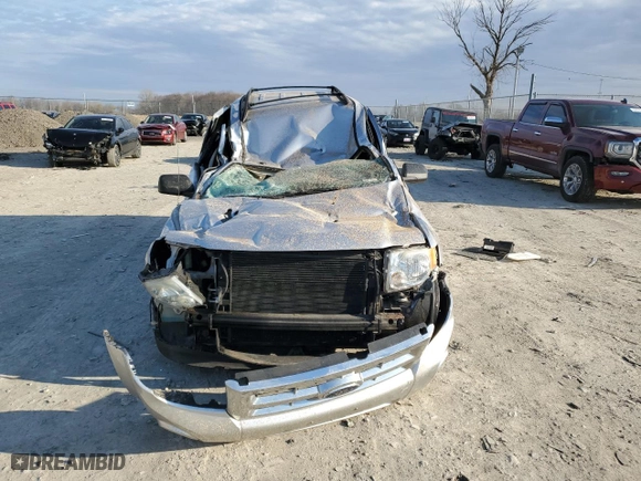 2010 Ford Escape XLT with VIN 1FMCU9DG0AKC25405, listed as a Copart auction lot 50859785 with 0 mi miles and Non Repairable. Bid and sale history available at carsss.com. Image 5.