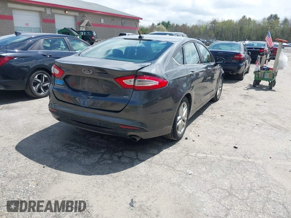 2016 Ford Fusion SE with VIN 3FA6P0H72GR162185, listed as a IAAI auction lot 42171928 with 122,848 mi miles and . Bid and sale history available at carsss.com. Image 4.