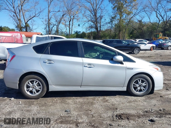 2011 Toyota Prius I with VIN JTDKN3DU5B0289274, listed as a IAAI auction lot 40934391 with 98,154 mi miles. Bid and sale history available at carsss.com. Image 13.