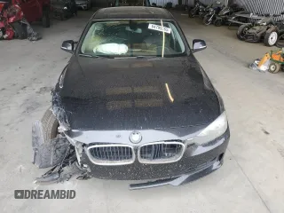 2013 BMW 3 Series 328i xDrive с VIN WBA3B5G50DNS03790, выставлен на аукционе Copart как лот 64799365 с пробегом Не указан миль и Списание • Salvage title. История ставок и продаж доступна на DreamBid. Изображение 5.