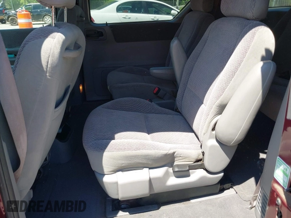 1999 Ford Windstar SE с VIN 2FMZA5247XBC00153, выставлен на аукционе IAAI как лот 42212740 с пробегом 133 130 миль миль и . История ставок и продаж доступна на DreamBid. Изображение 8.