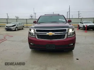 2019 Chevrolet Suburban LT z VIN 1GNSCHKC1KR138254, wystawiony jako Copart lot #43992615 z przebiegiem 102 047 mil mil oraz Czysty tytuł • Clean title. Historia ofert i sprzedaży dostępna na DreamBid. Obrazek 15.