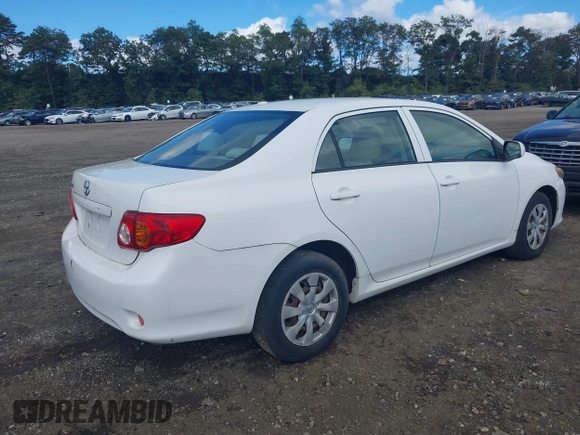 2009 Toyota Corolla with VIN JTDBL40E199019510, listed as a IAAI auction lot 40471286 with 99,818 mi miles and . Bid and sale history available at carsss.com. Image 4.