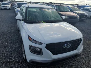 2024 Hyundai Venue SE with VIN KMHRB8A35RU315029, listed as a Copart auction lot 73759604 with Not Provided miles and Non Repairable. Bid and sale history available at DreamBid. Image 5.