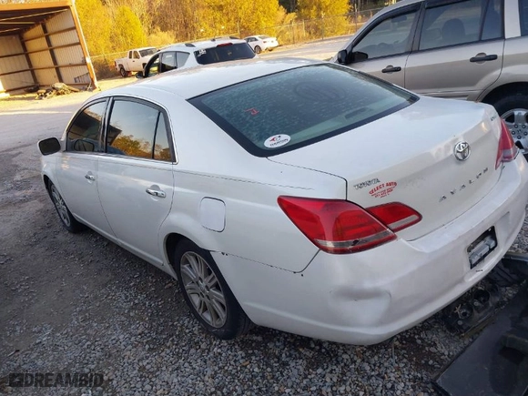 2008 Toyota Avalon XL with VIN 4T1BK36B58U302882, listed as a IAAI auction lot 41183615 with NaN miles. Bid and sale history available at carsss.com. Image 3.