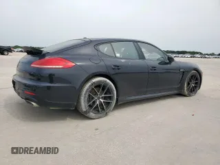 2016 Porsche Panamera 4 z VIN WP0AA2A75GL001291, wystawiony jako Copart lot #57095895 z przebiegiem Nie podano mil oraz Czysty tytuł • Clean title. Historia ofert i sprzedaży dostępna na DreamBid. Obrazek 3.