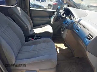 2002 Toyota Sienna CE with VIN 4T3ZF19C92U435896, listed as a IAAI auction lot 41822799 with 201,238 mi miles. Bid and sale history available at carsss.com. Image 5.